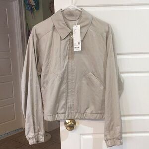 NWT Women’s Uniqlo U Beige Zip Up Blouson Jacket